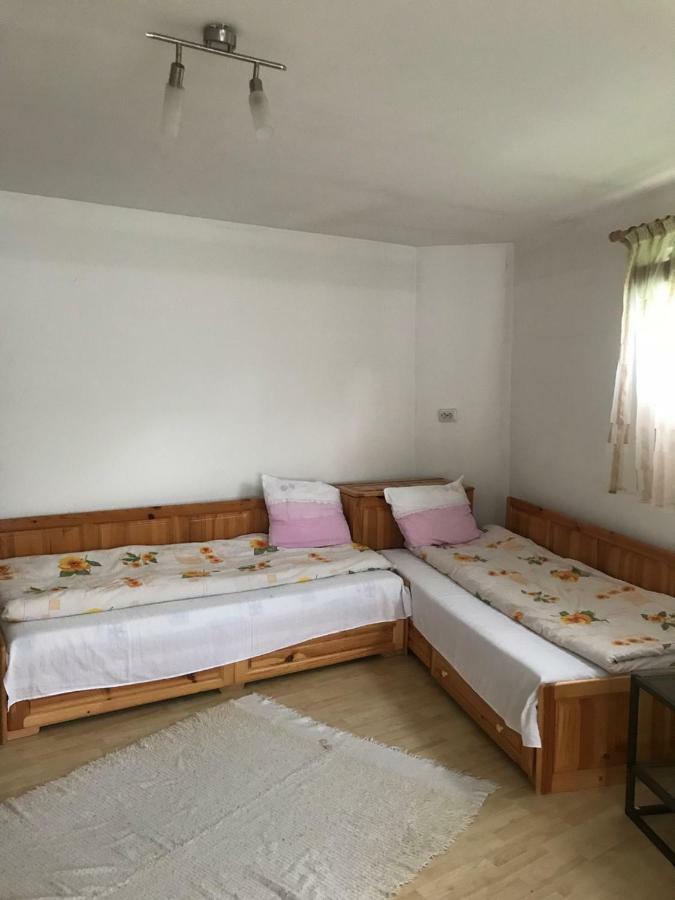 Sharkov Guest House Dolen  Exterior photo